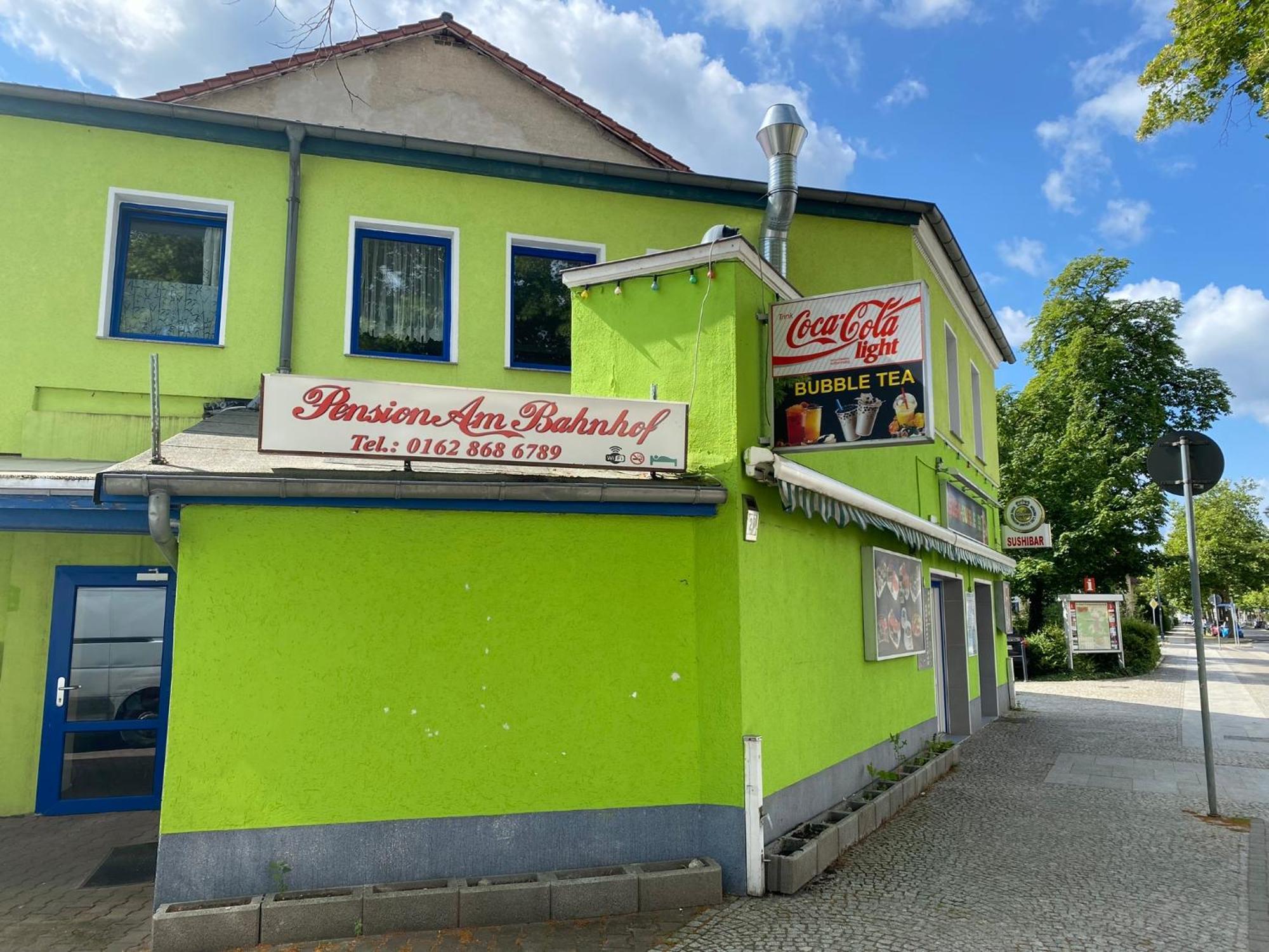 Pension Am Bahnhof Fürstenwalde Dış mekan fotoğraf